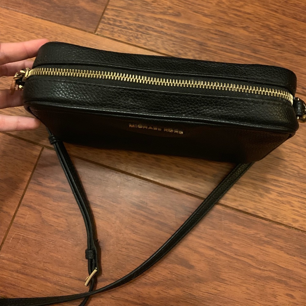 Michael Kors leather jet set MEDIUM